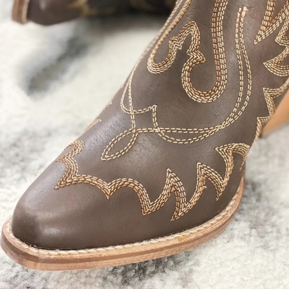 NWT Myra Boho Western Leather Ankle Booties - Picture 7 of 12